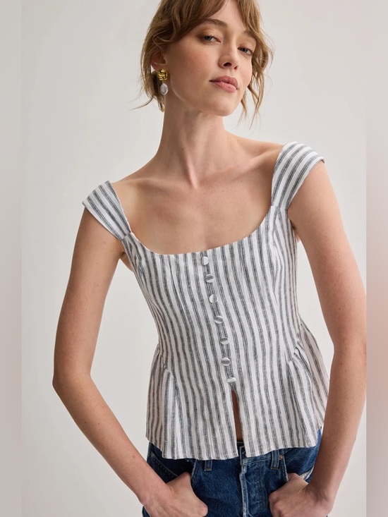 Reformation Tops - Reformation Evie striped Linen Top size 10 white blue